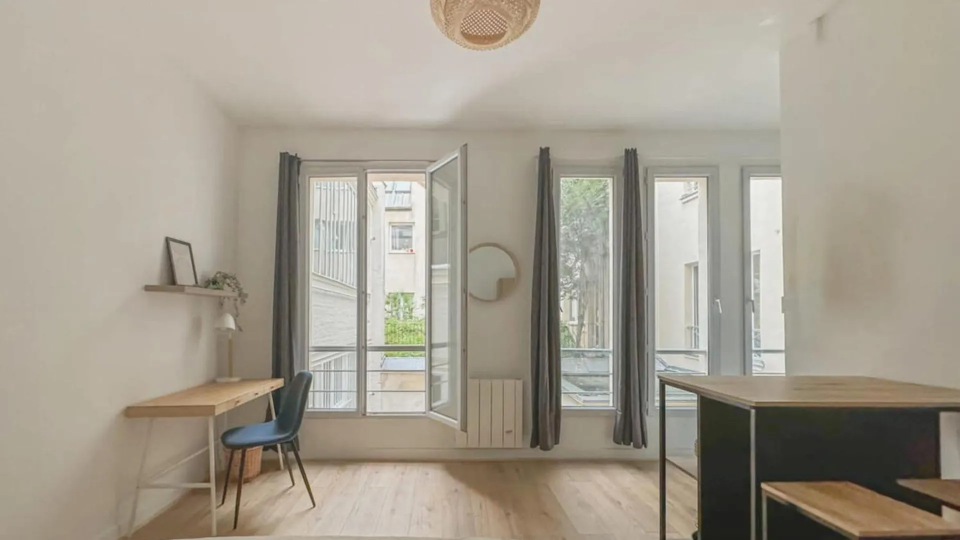 Flexliving - - 19 Echiquier Paris